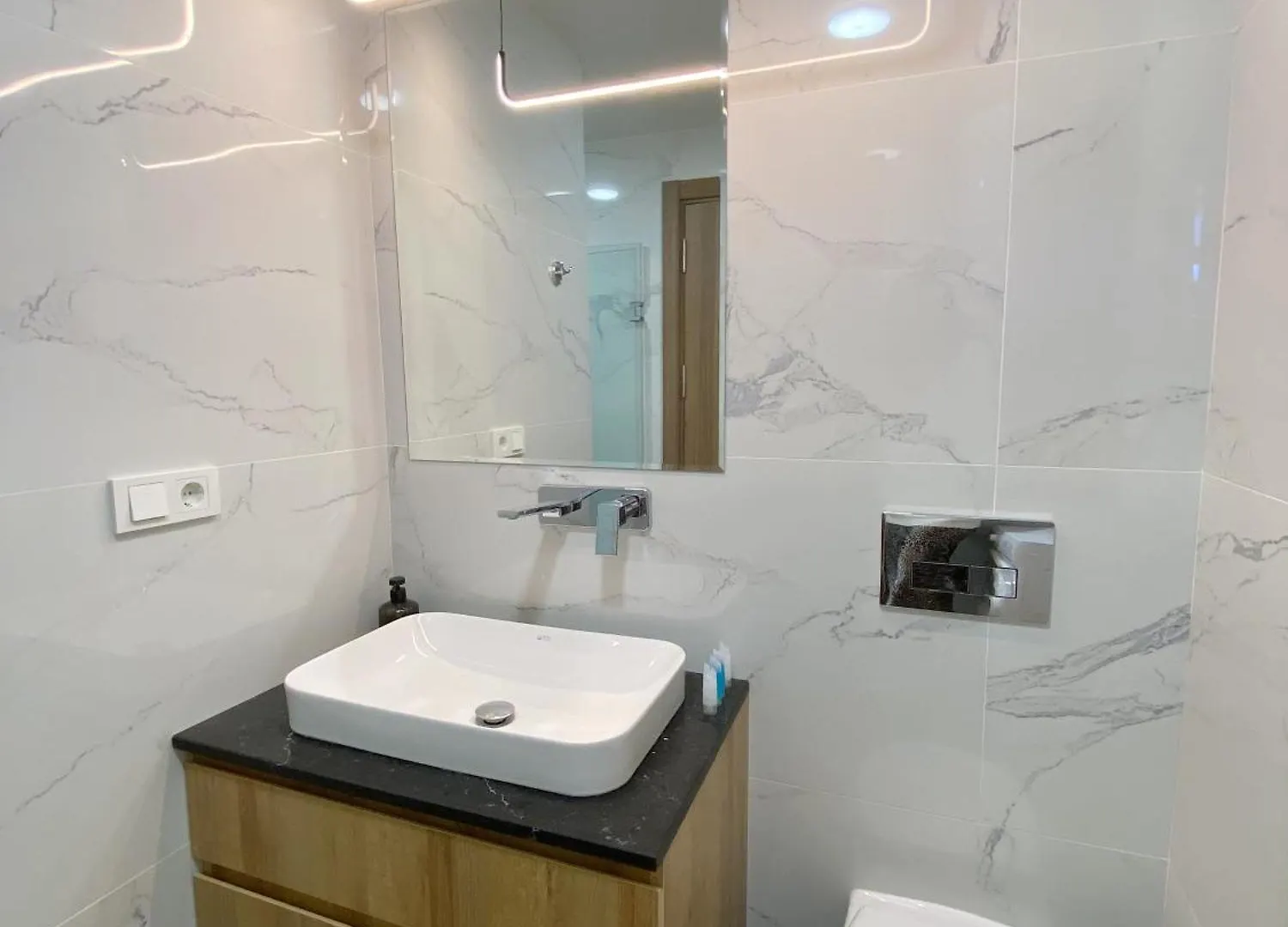 Luxurious Apartment With Panoramic Seaview Batumi